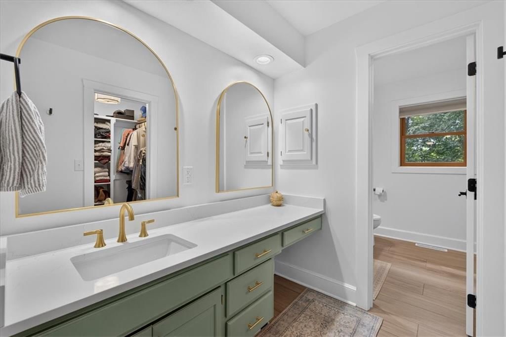606 Camelot Drive — photo 29