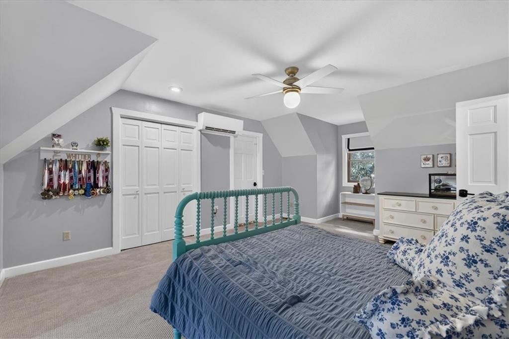 606 Camelot Drive — photo 39