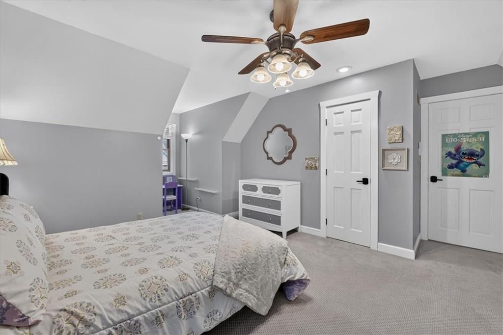 606 Camelot Drive — photo 45