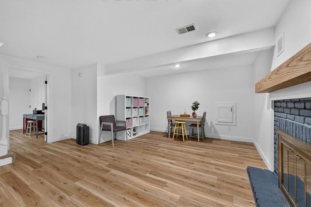 606 Camelot Drive — photo 55