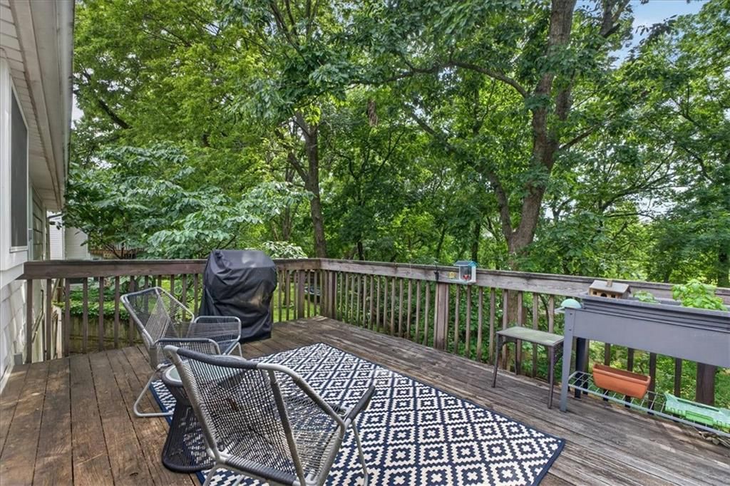 606 Camelot Drive — photo 63