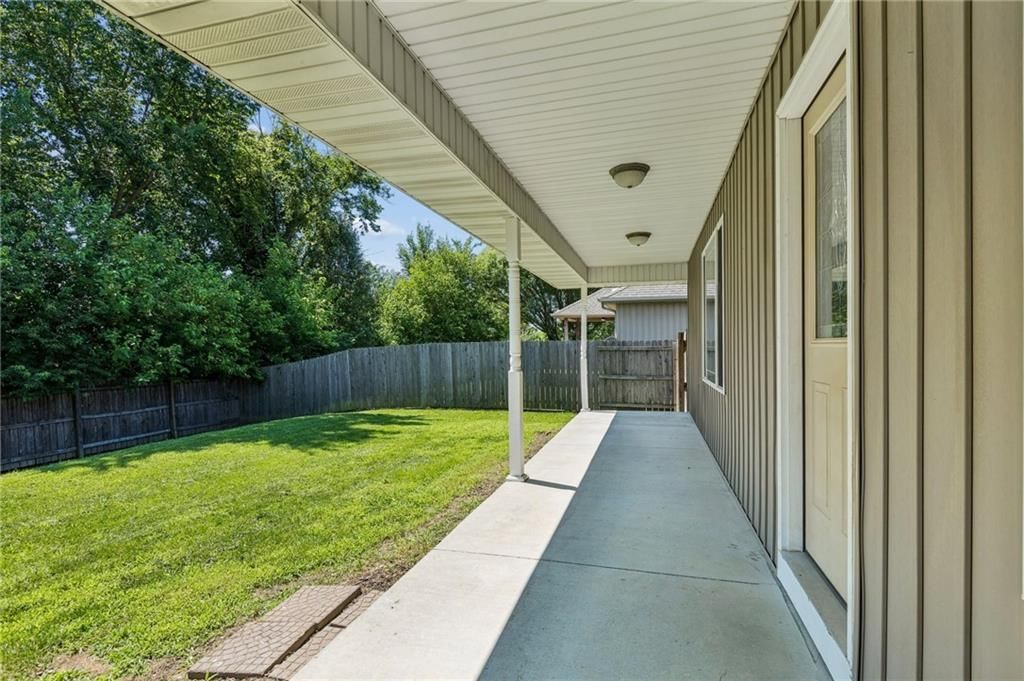 21809 Lombardo Lane — photo 5