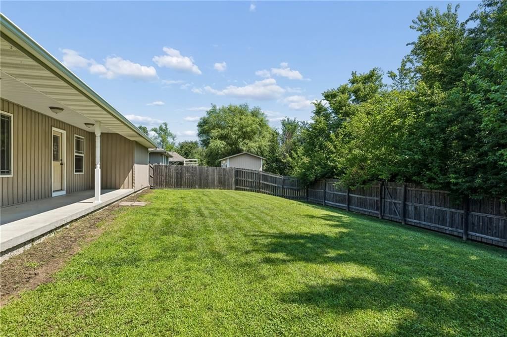 21809 Lombardo Lane — photo 32