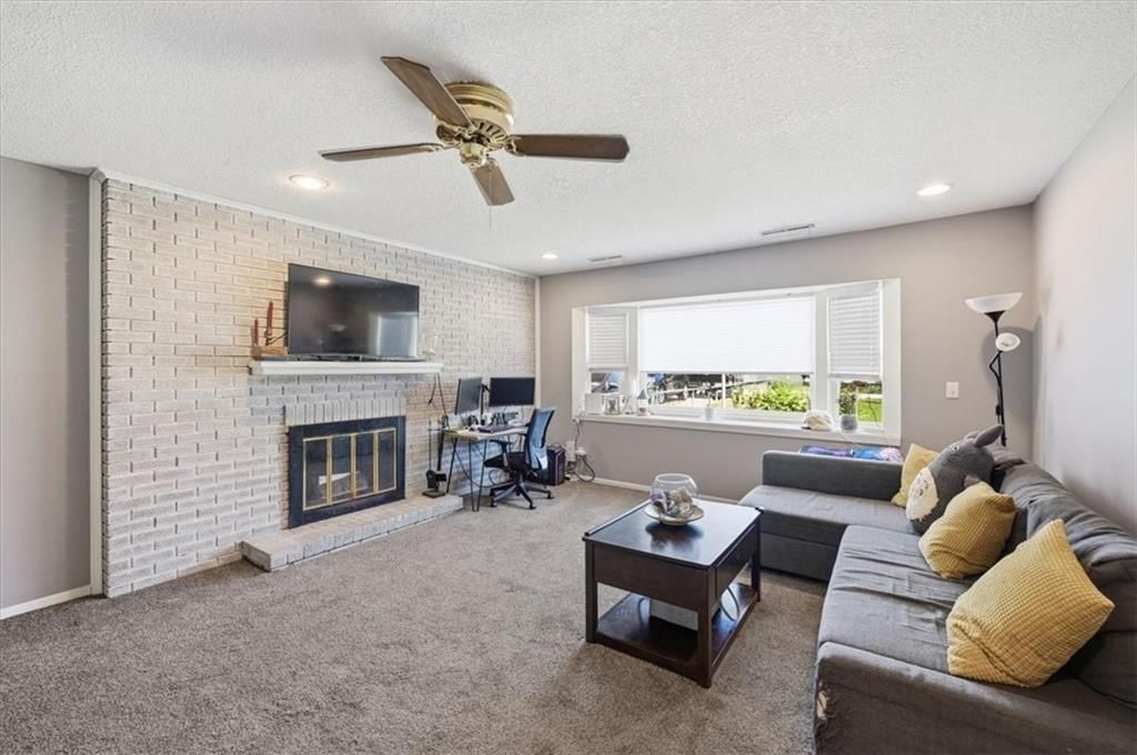 544 S 68 Street — photo 10