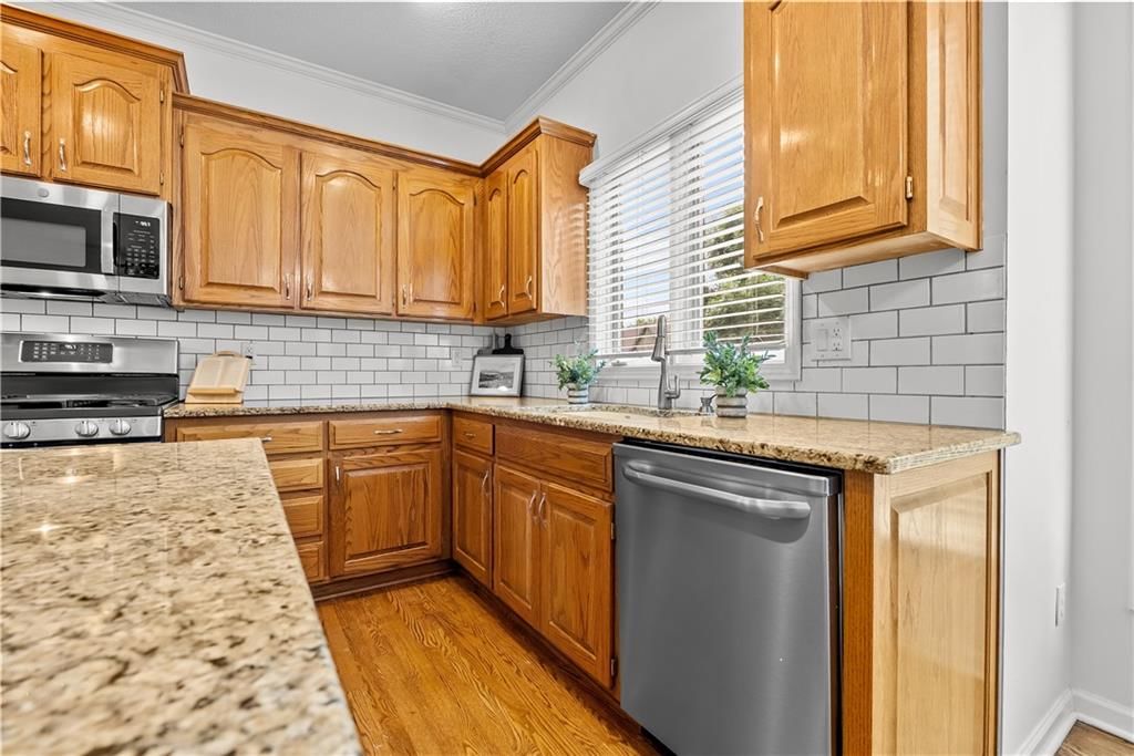 14121 W 142nd Street — photo 15