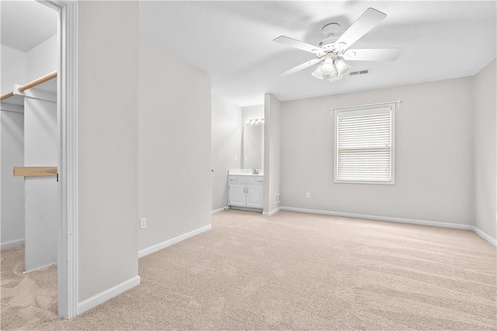 14121 W 142nd Street — photo 27