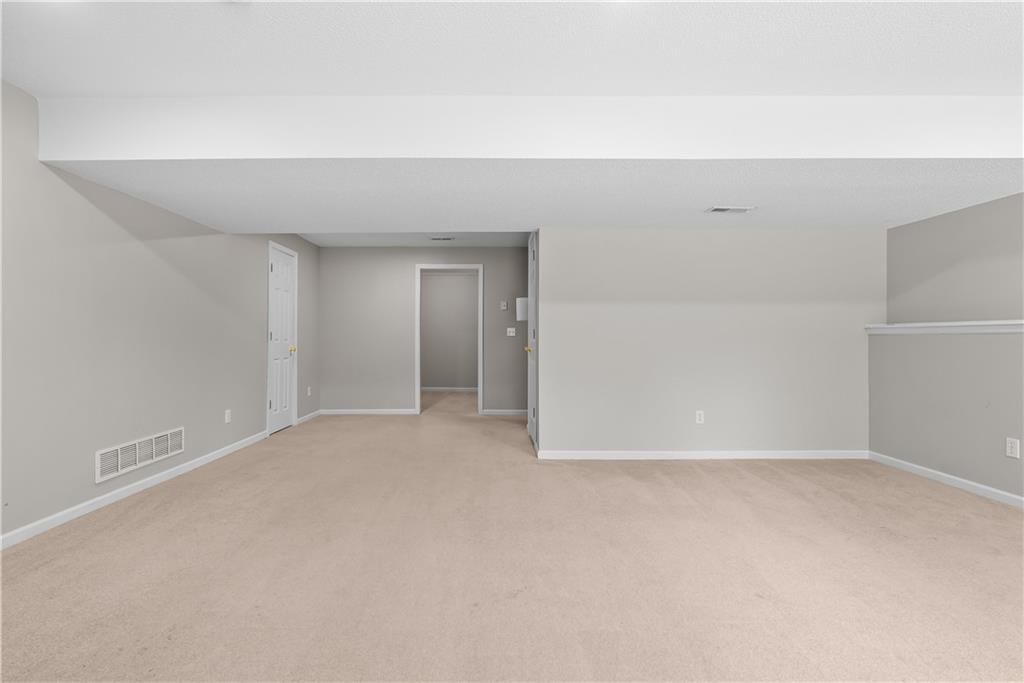 14121 W 142nd Street — photo 36