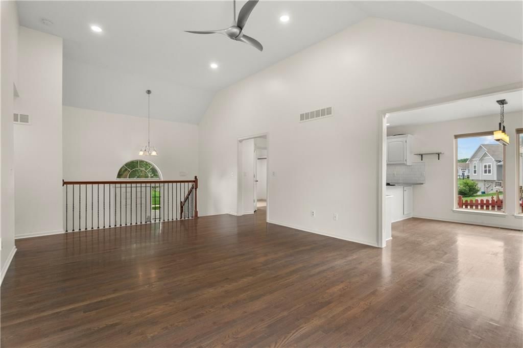 1002 SW Eagle Drive — photo 9