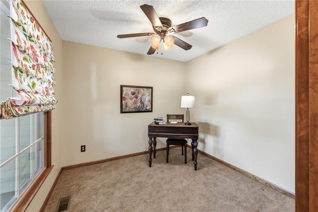 12416 E 58th Terrace — photo 9