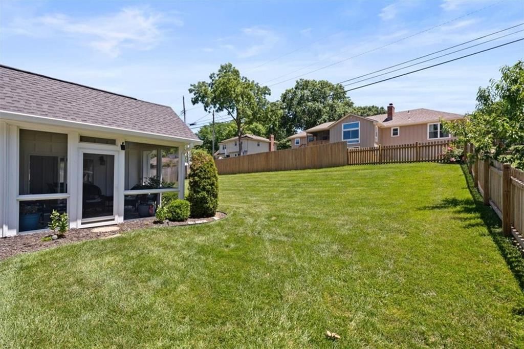 5133 Ballentine Street — photo 28