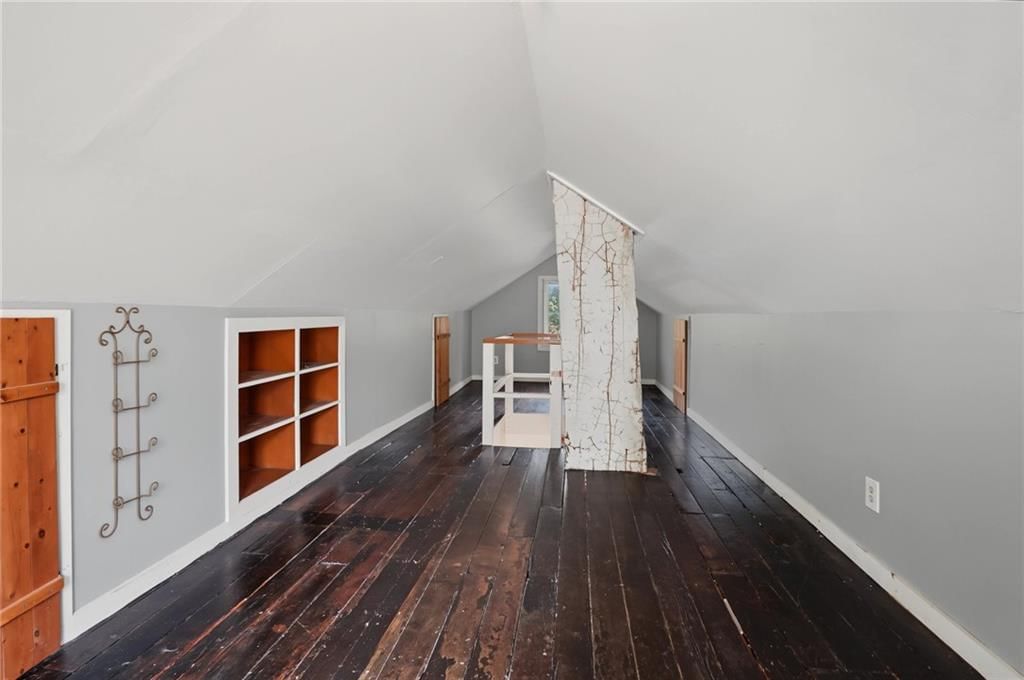 920 High Street — photo 22