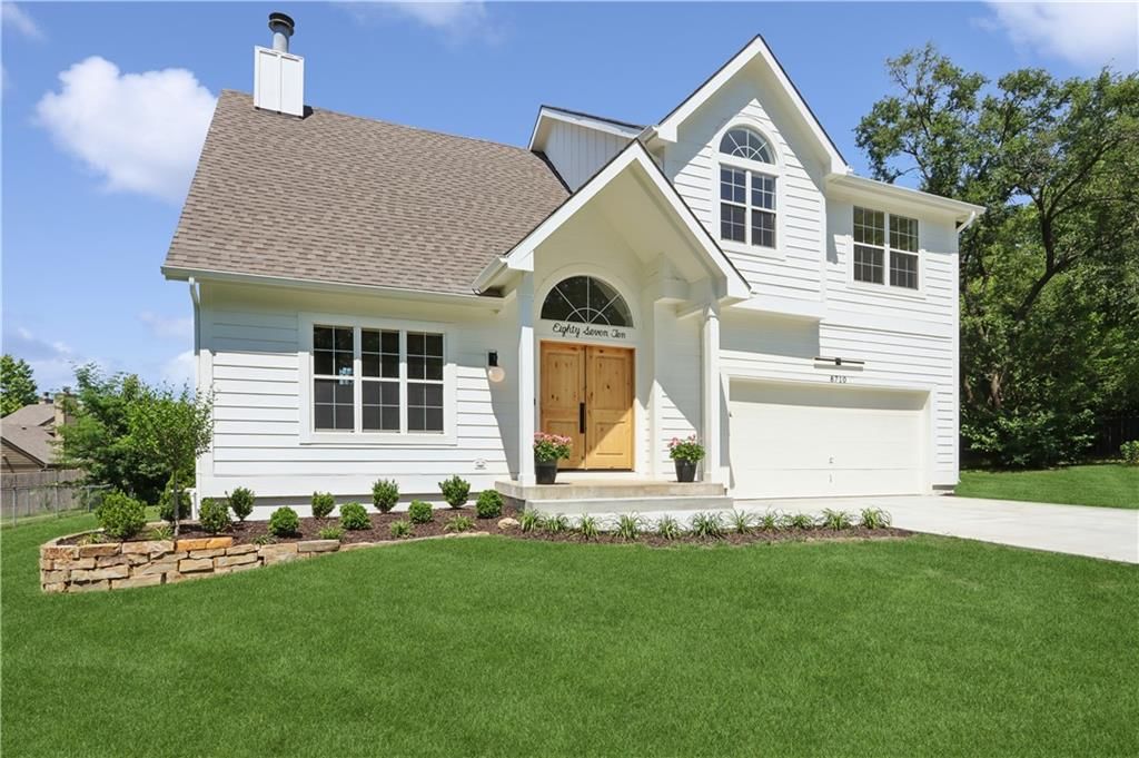 8710 Lamar Avenue — photo 3