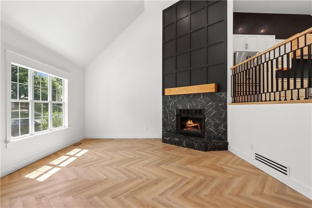 8710 Lamar Avenue — photo 5