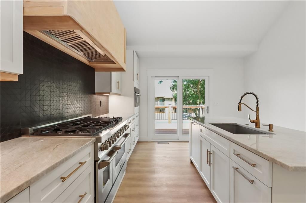 8710 Lamar Avenue — photo 9