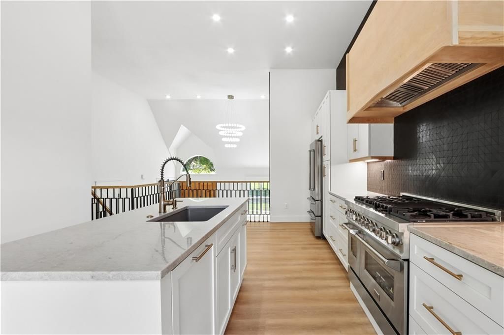 8710 Lamar Avenue — photo 10