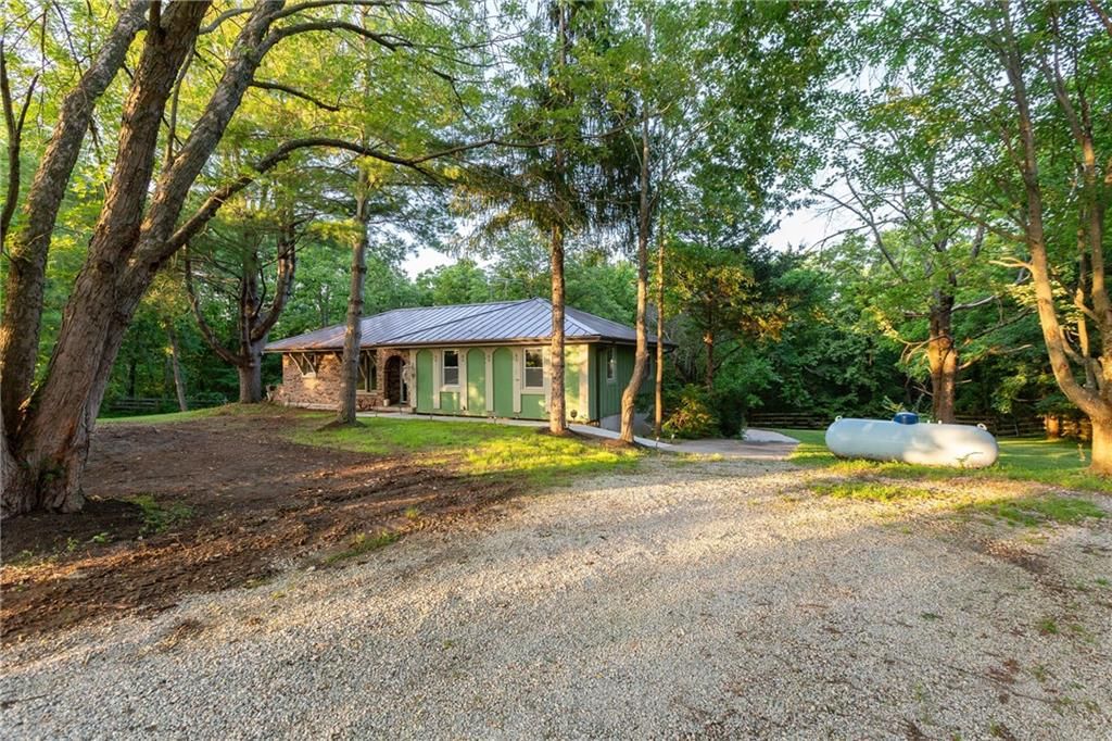 33200 E hammond Road — photo 11