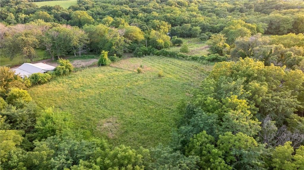 33200 E hammond Road — photo 32