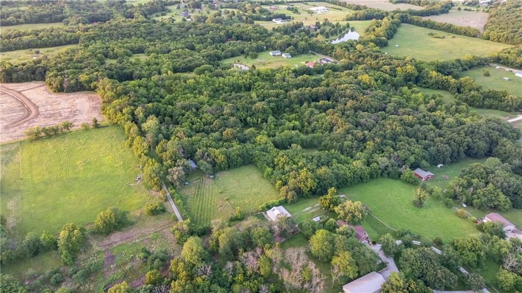 33200 E hammond Road — photo 35