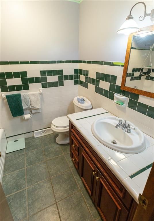33200 E hammond Road — photo 46