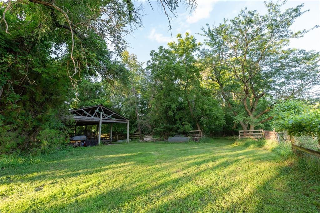 33200 E hammond Road — photo 59