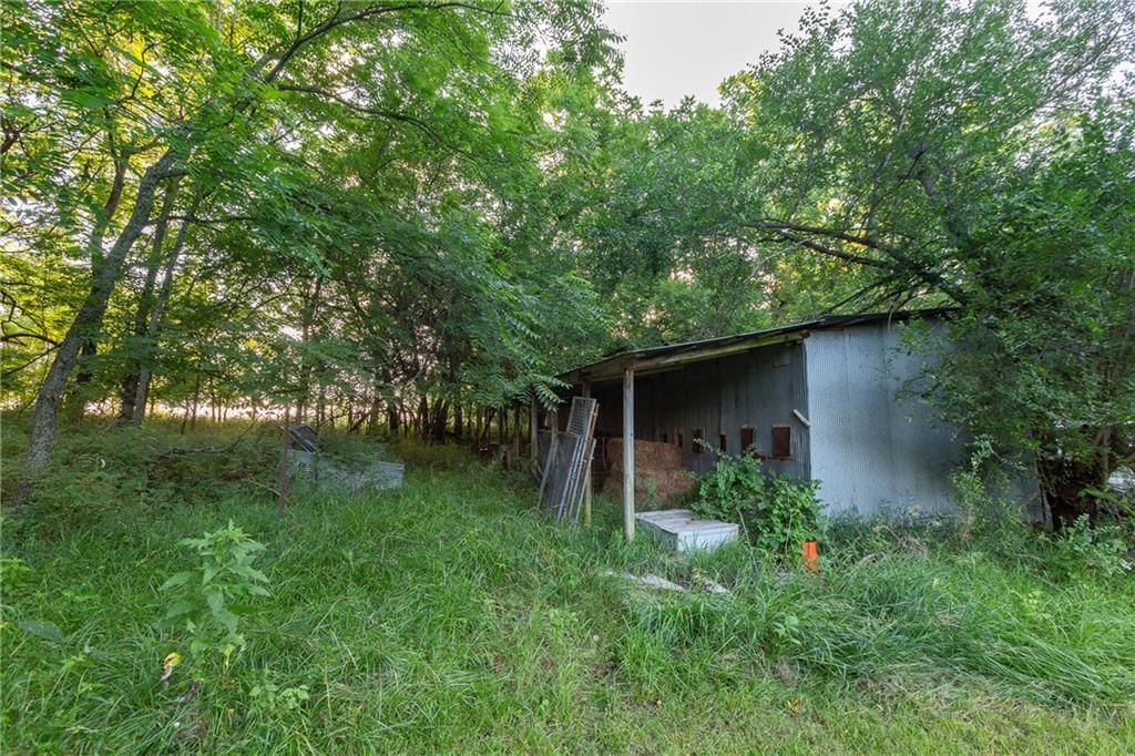 33200 E hammond Road — photo 77