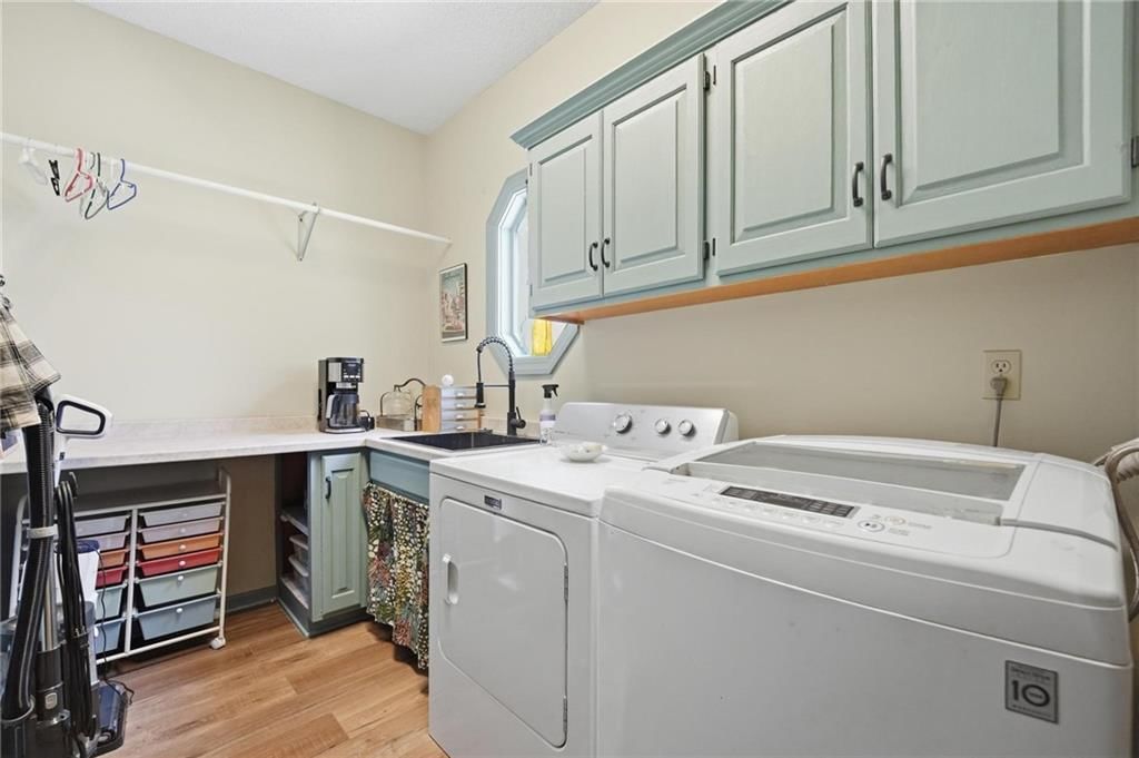 3601 SW Fleming Drive — photo 40