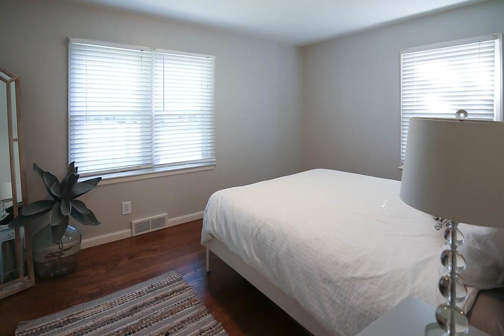 5501 W 70th Terrace — photo 10