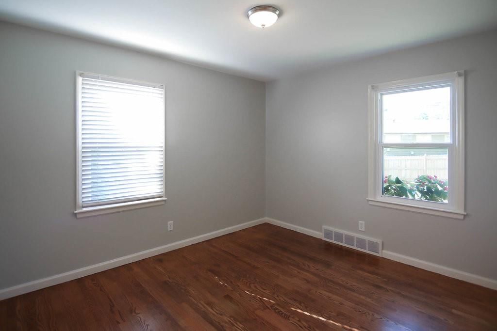5501 W 70th Terrace — photo 12