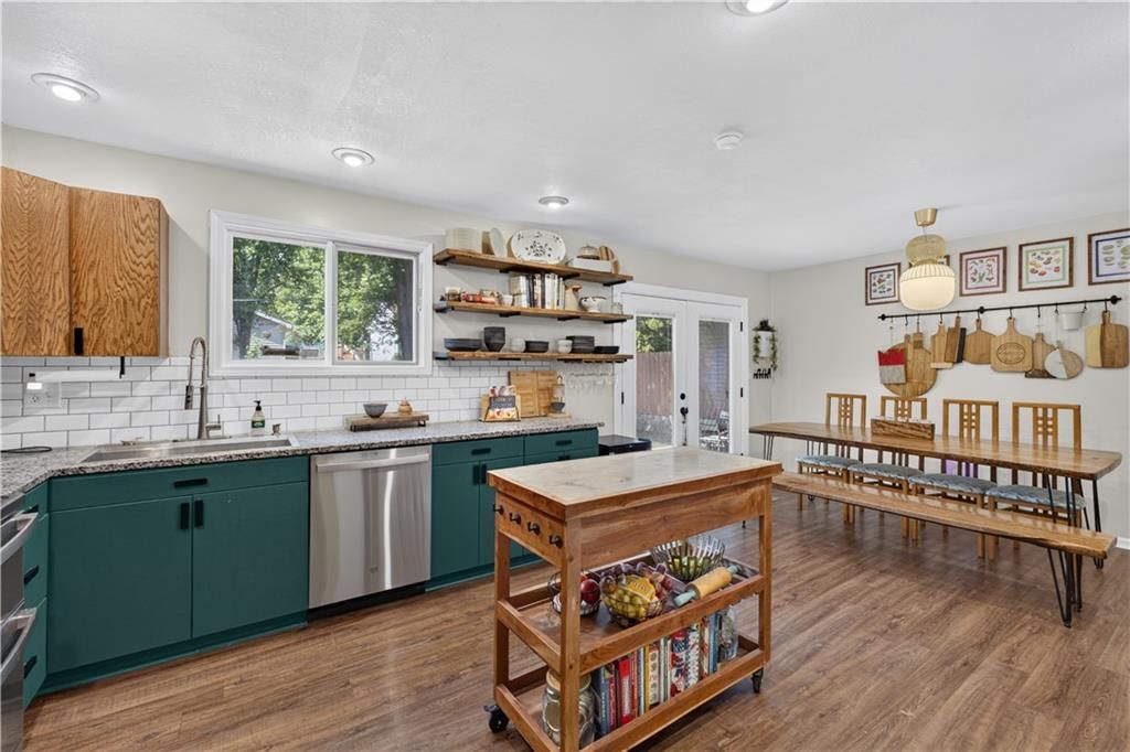 8004 W 64th Terrace — photo 7