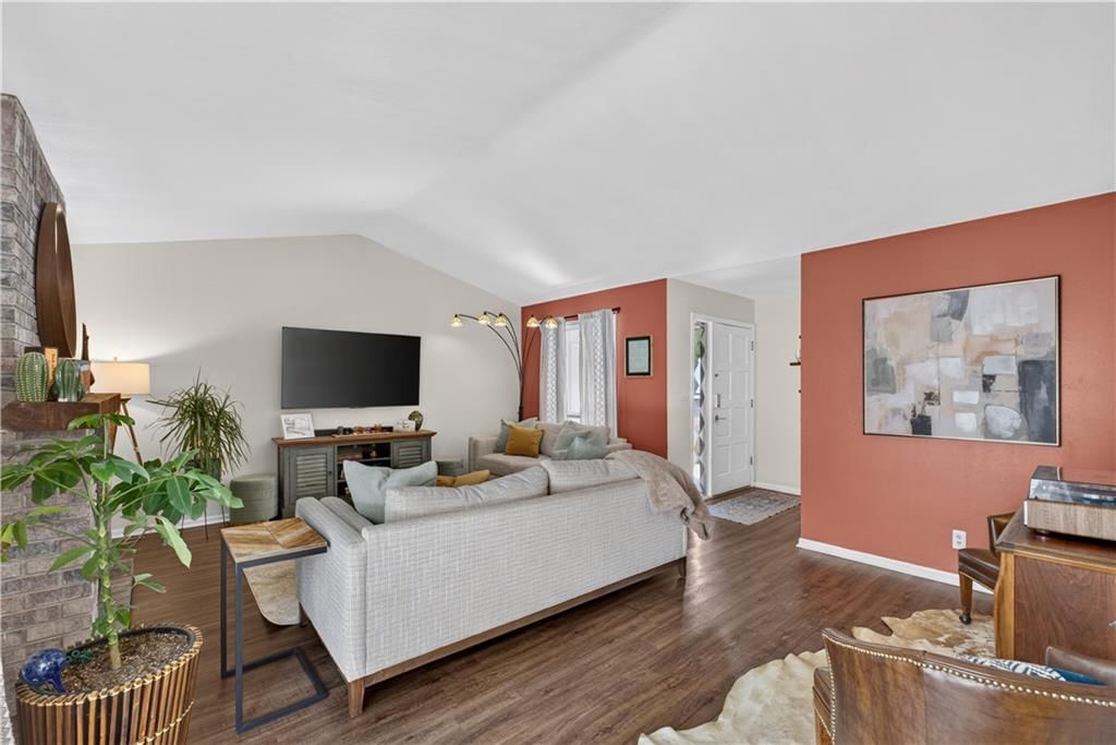 8004 W 64th Terrace — photo 15
