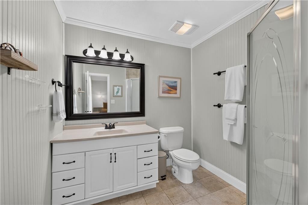 8004 W 64th Terrace — photo 20