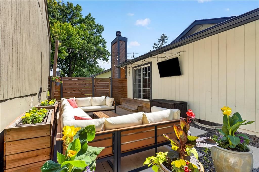 8004 W 64th Terrace — photo 36