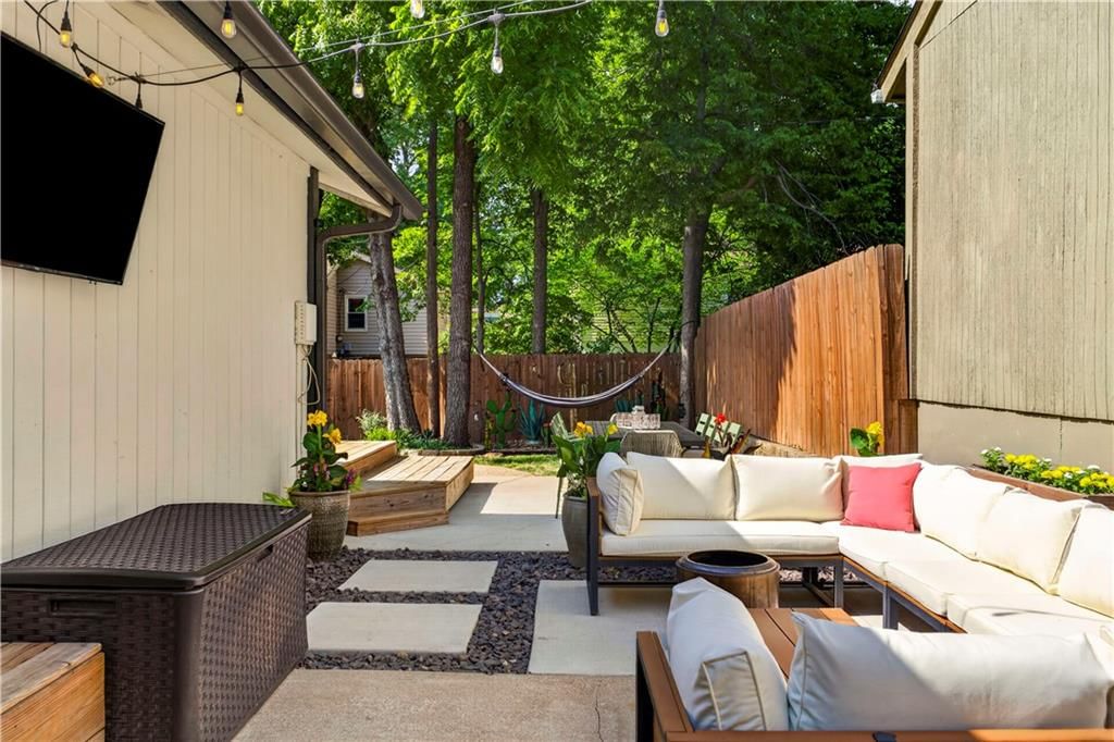 8004 W 64th Terrace — photo 38