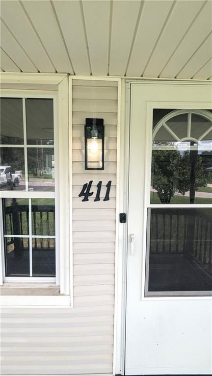 411 N Cogan Lane — photo 8