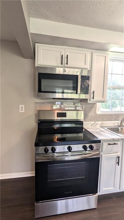 411 N Cogan Lane — photo 15