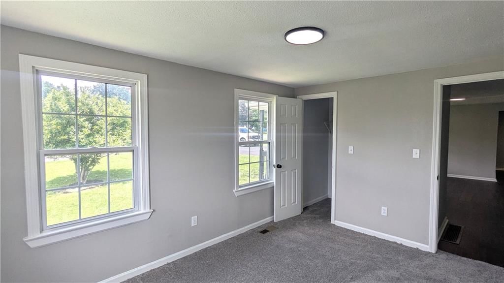 411 N Cogan Lane — photo 21