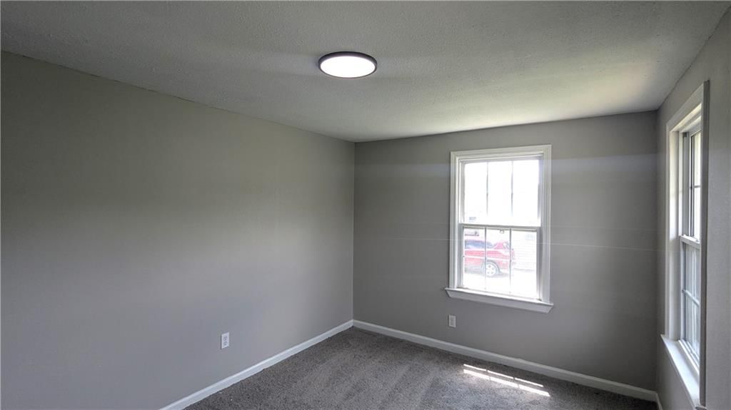 411 N Cogan Lane — photo 22