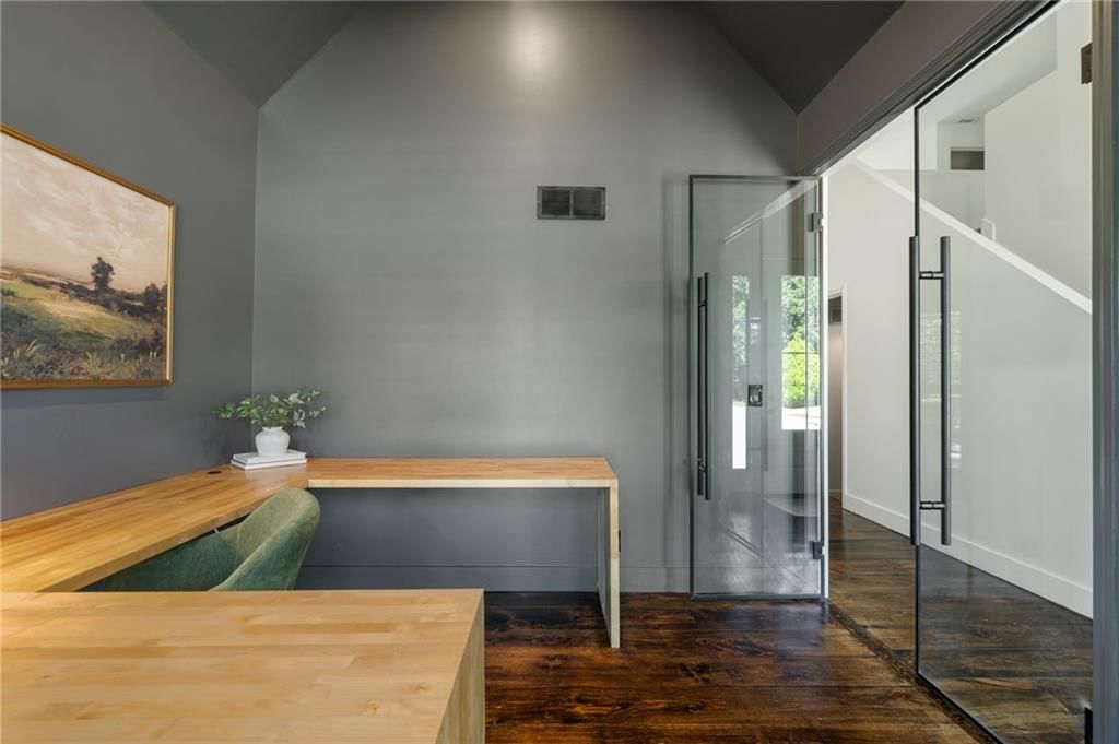 11307 W 115th Street — photo 6