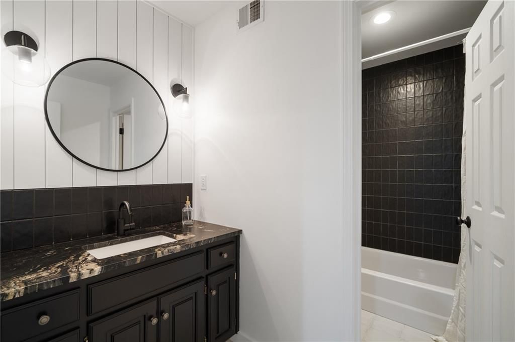 11307 W 115th Street — photo 28