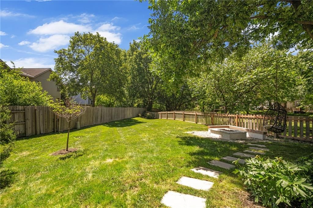 11307 W 115th Street — photo 39