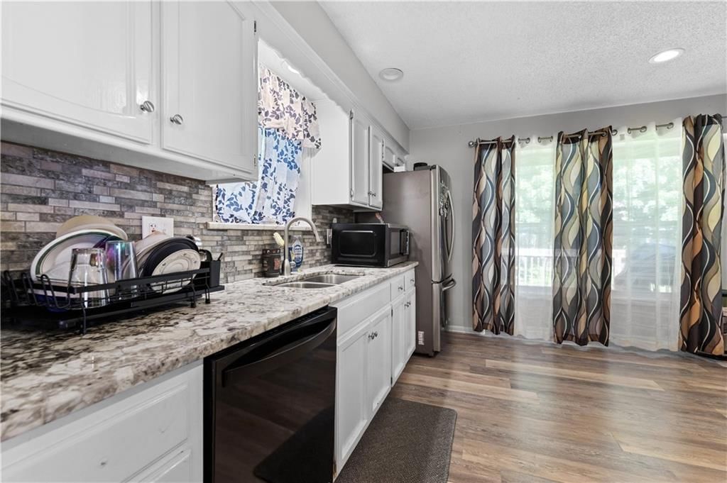 7732 Westgate Drive — photo 11