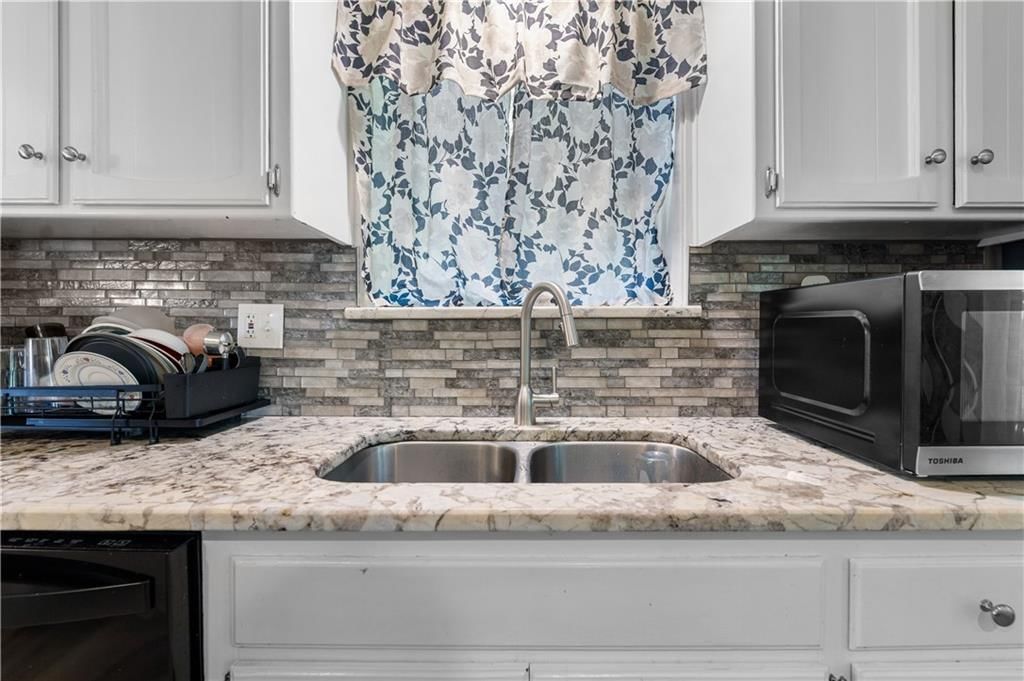 7732 Westgate Drive — photo 13