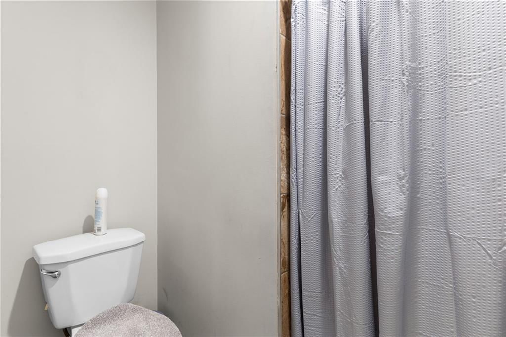 7732 Westgate Drive — photo 22