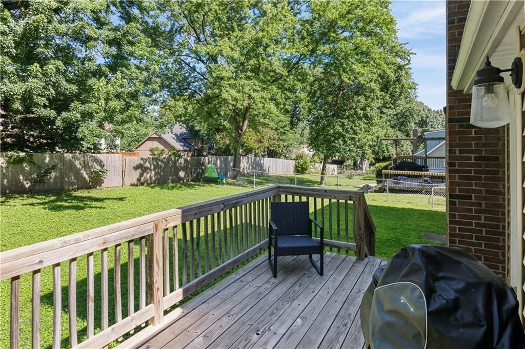 7732 Westgate Drive — photo 43