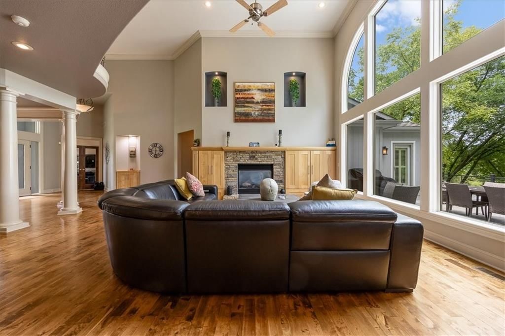 9920 Skyview Lane — photo 12