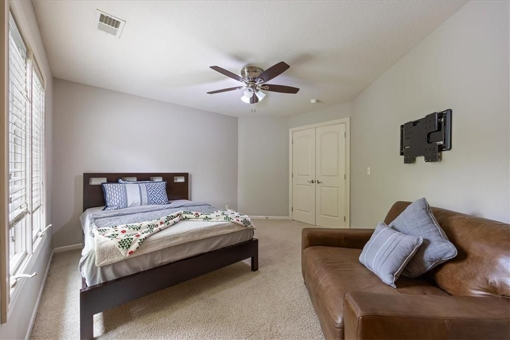 9920 Skyview Lane — photo 31