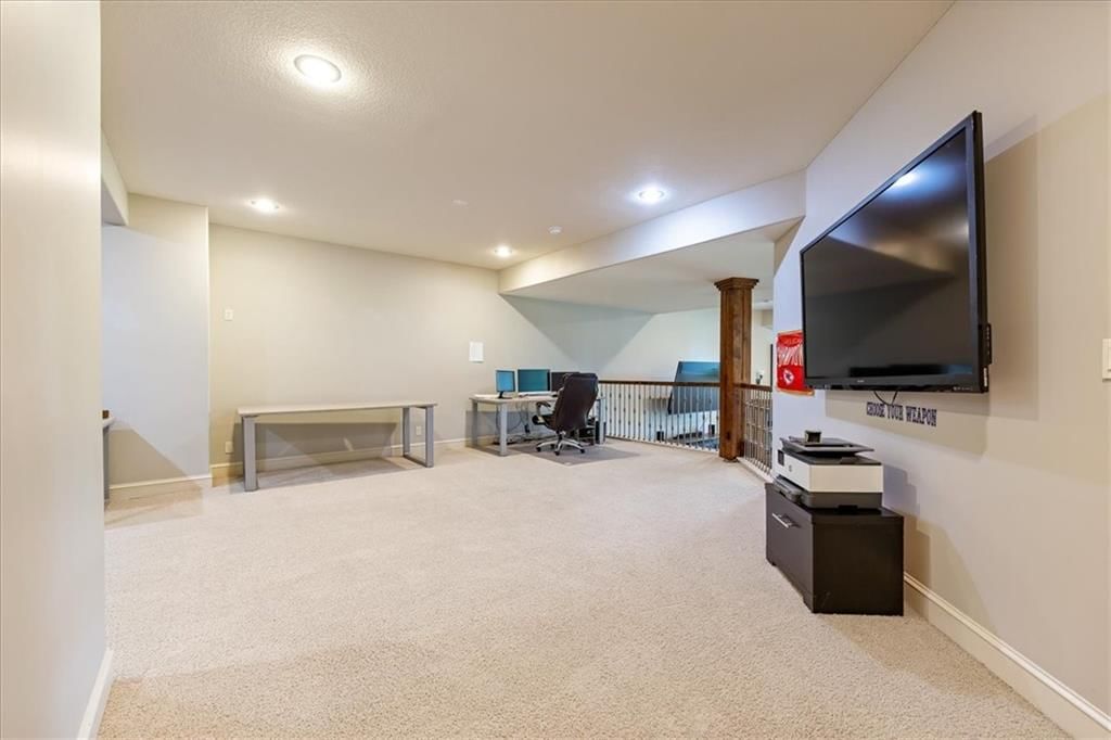 9920 Skyview Lane — photo 42