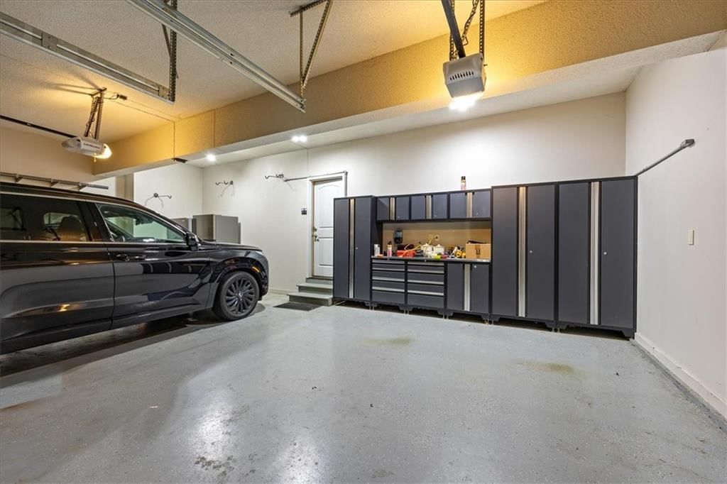 9920 Skyview Lane — photo 45
