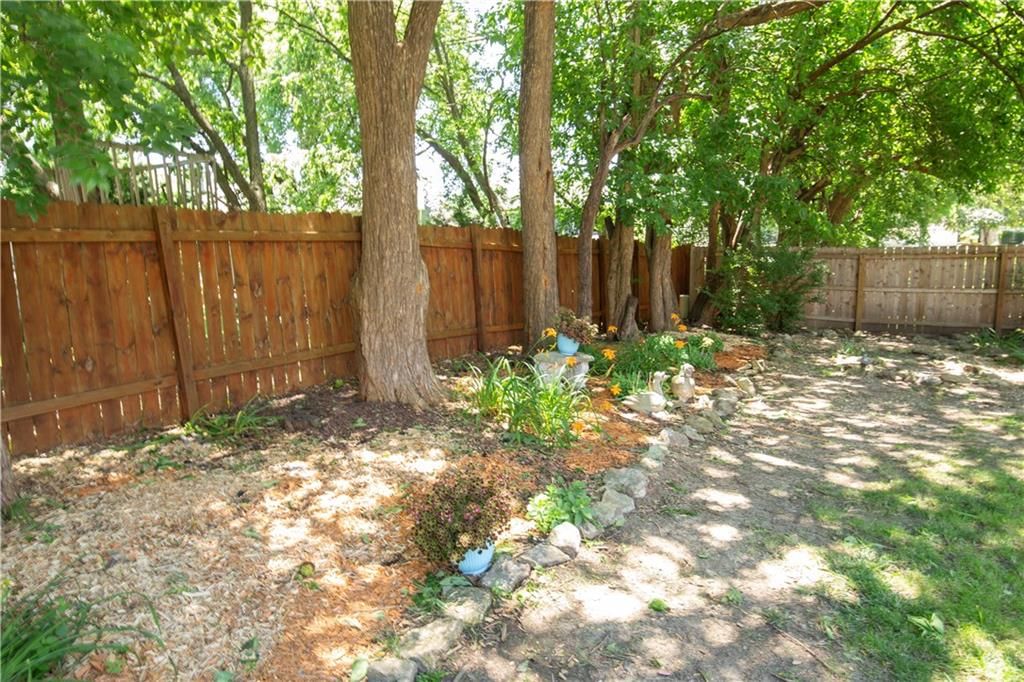 11629 BOND Street — photo 35