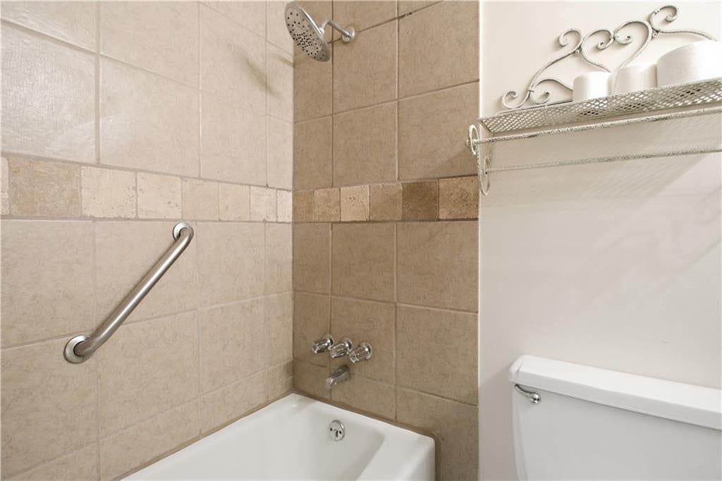 5925 Haskins Street — photo 18
